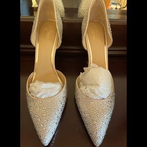 Jewel Badgley Mischka Stiletto Heel